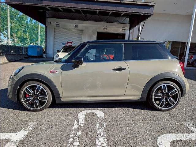 BMW MINI 2019 Image 31