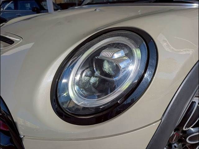 BMW MINI 2019 Image 31