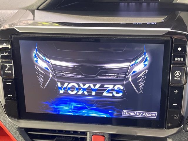 TOYOTA VOXY 2017 Image 31
