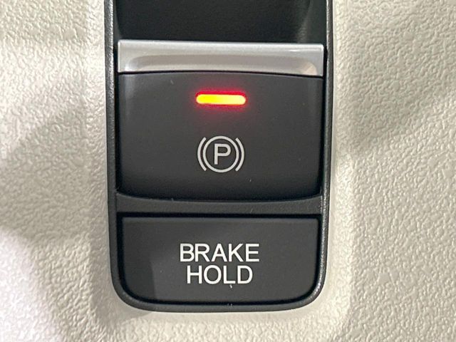 HONDA N BOX 2025 Image 31