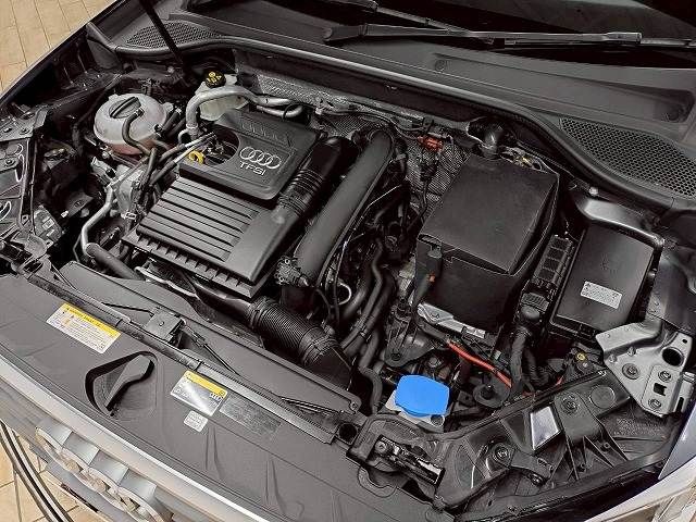 AUDI Q2 2017 Image 31