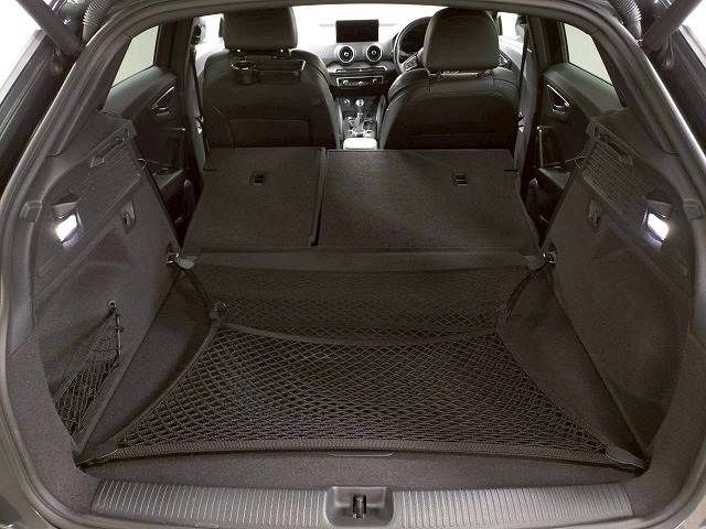 AUDI Q2 2017 Image 31