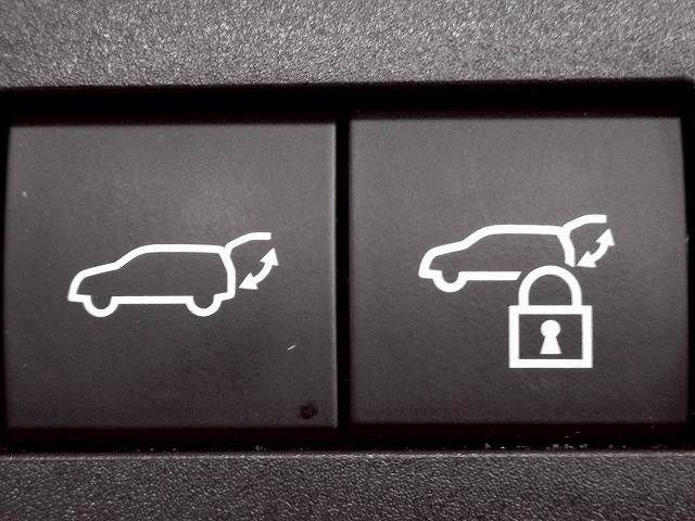 TOYOTA COROLLA CROSS HYBRID 2023 Image 31