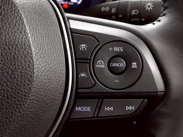 TOYOTA COROLLA CROSS HYBRID 2023 Image 31