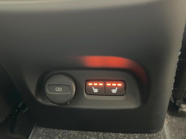 VOLVO XC40 2021 Image 31