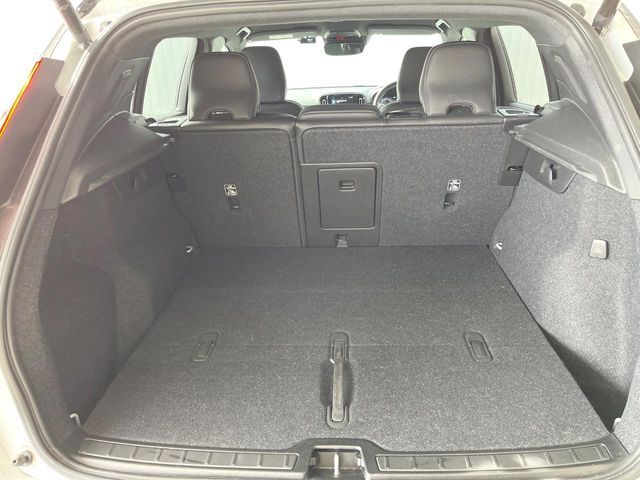 VOLVO XC40 2021 Image 31