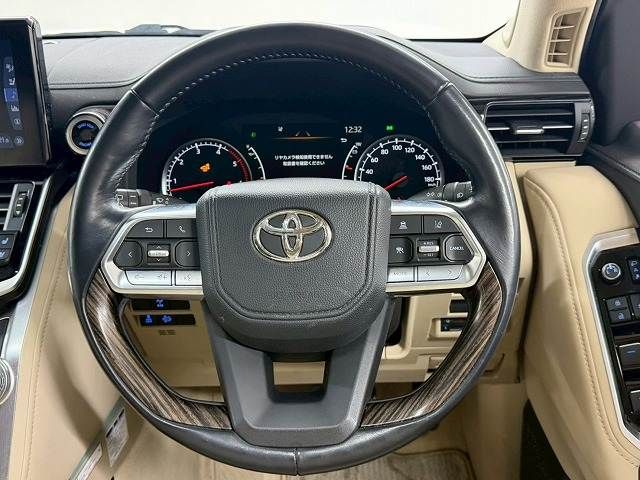 TOYOTA LANDCRUISER WAGON 2022 Image 31