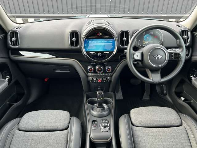 BMW MINI COOPER D CROSSO 2022 Image 31