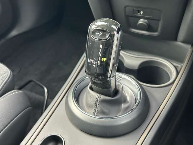 BMW MINI COOPER D CROSSO 2022 Image 31