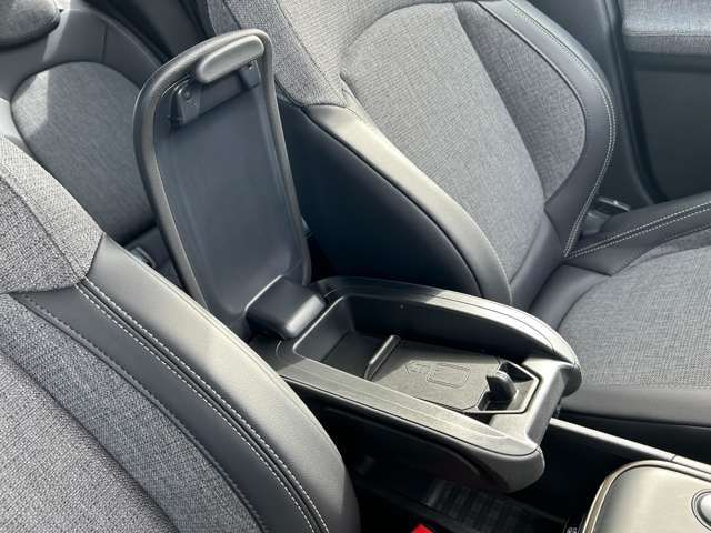 BMW MINI COOPER D CROSSO 2023 Image 31