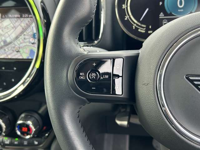 BMW MINI COOPER D CROSSO 2023 Image 31