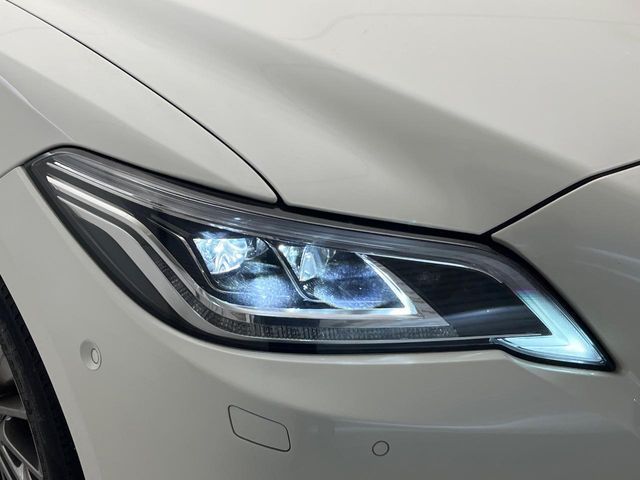 TOYOTA CROWN SEDAN HYBRID 2019 Image 31