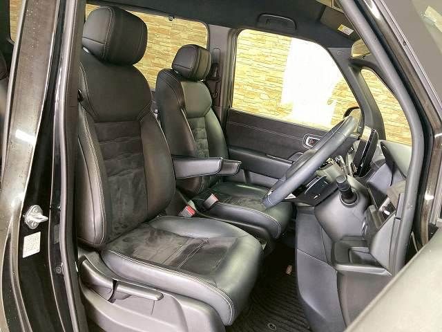 HONDA STEPWAGON E:HEV SPAD 2023 Image 31