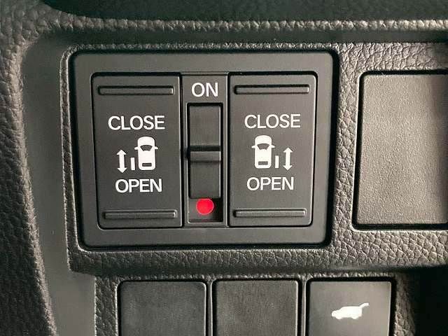 HONDA STEPWAGON E:HEV SPAD 2023 Image 31