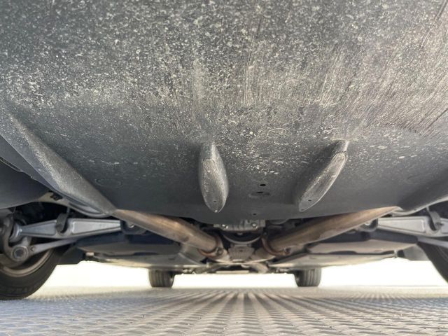 TOYOTA LEXUS LS600H 2010 Image 31