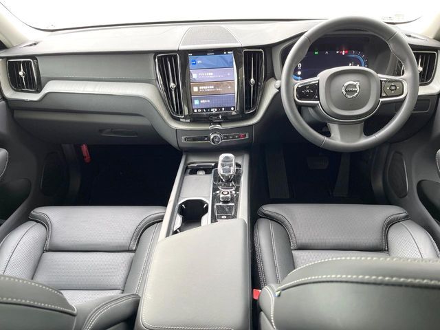 VOLVO XC60 2025 Image 31