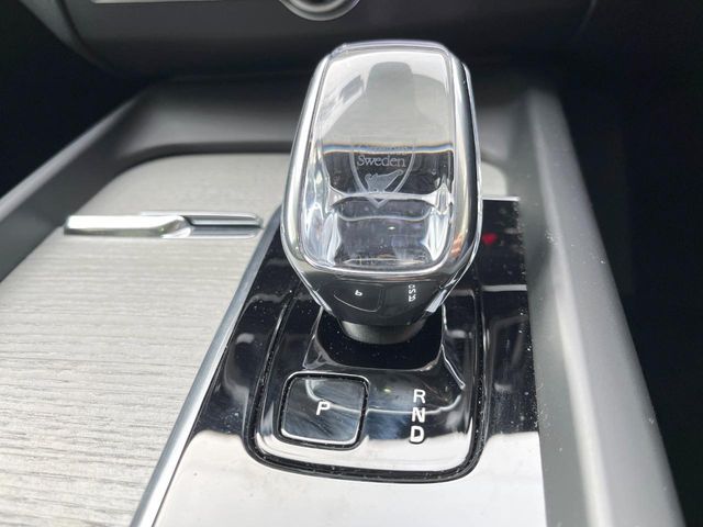VOLVO XC60 2025 Image 31