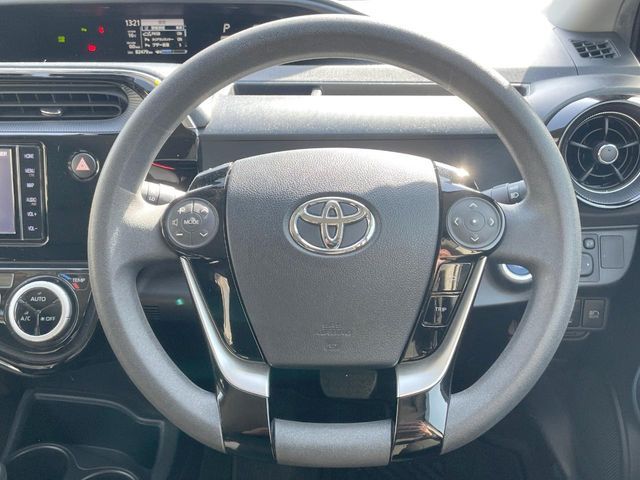 TOYOTA AQUA 2019 Image 31