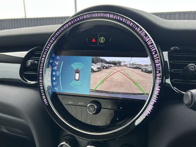 BMW MINI COOPER SD 5DOOR 2023 Image 31