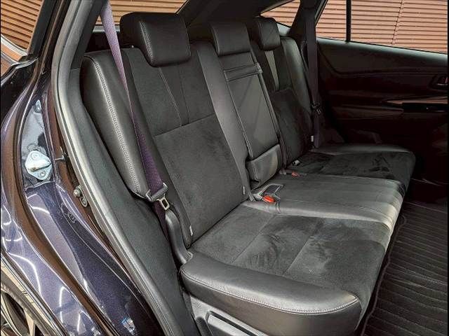 TOYOTA HARRIER HYBRID 2015 Image 31