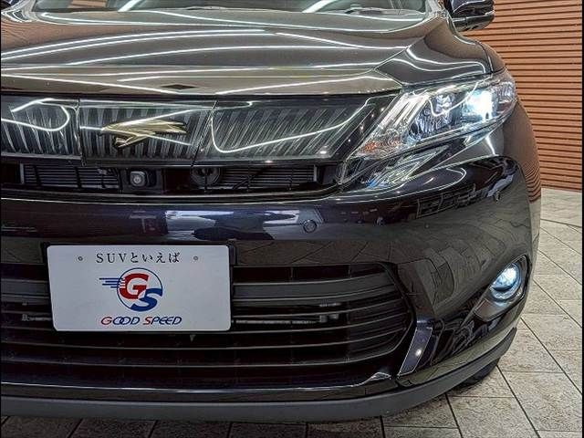 TOYOTA HARRIER HYBRID 2015 Image 31