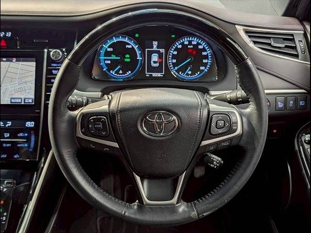 TOYOTA HARRIER HYBRID 2015 Image 31