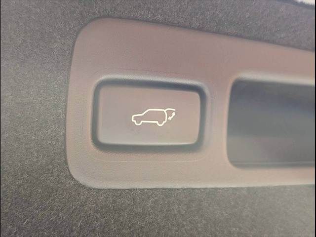 TOYOTA HARRIER HYBRID 2015 Image 31