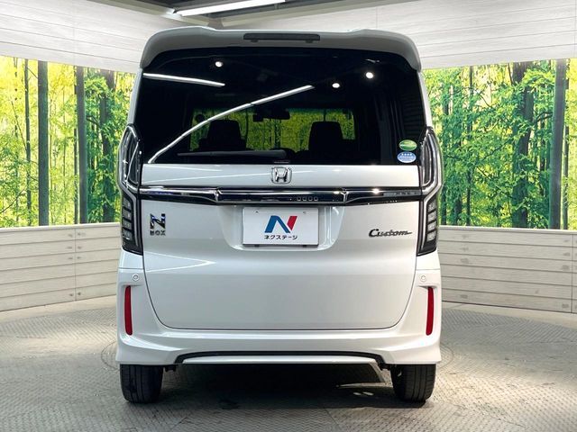HONDA N BOX CUSTOM 2019 Image 31