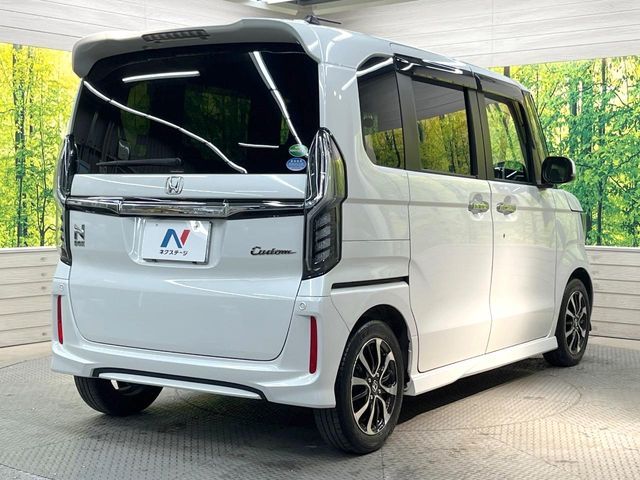 HONDA N BOX CUSTOM 2019 Image 31
