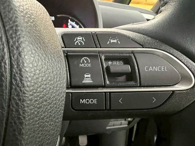 TOYOTA VOXY 2022 Image 31