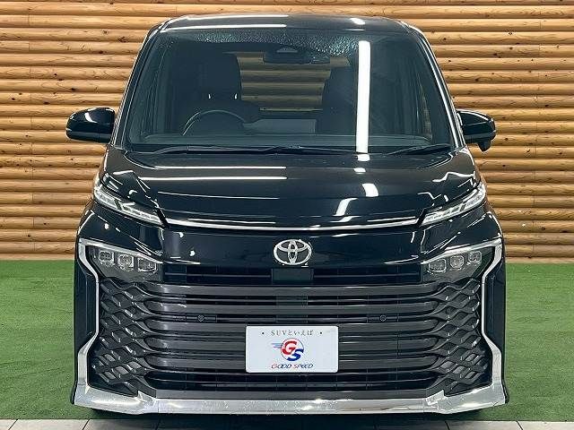 TOYOTA VOXY 2022 Image 31