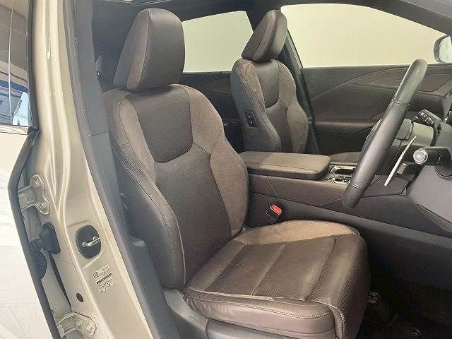 TOYOTA LEXUS RX350H 2023 Image 31