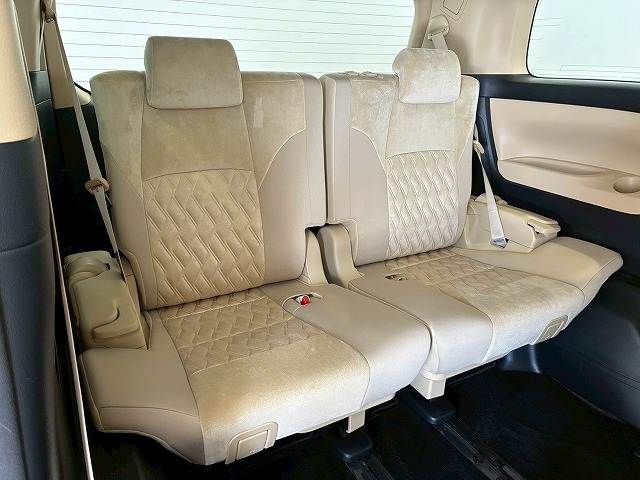 TOYOTA ALPHARD 2018 Image 31