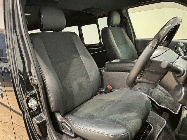 TOYOTA HIACE VAN 4WD 2022 Image 31