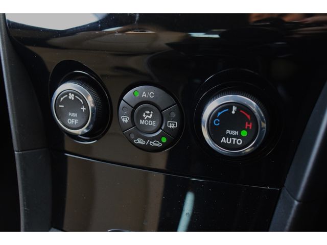 MAZDA RX-8 2011 Image 31