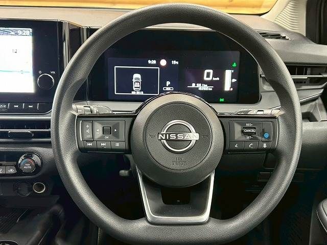 NISSAN NOTE 2024 Image 31