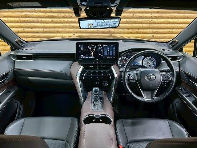 TOYOTA HARRIER 2WD 2020 Image 31