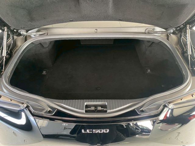 TOYOTA LEXUS LC500 2021 Image 31