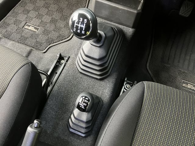 SUZUKI JIMNY SIERRA 2023 Image 31