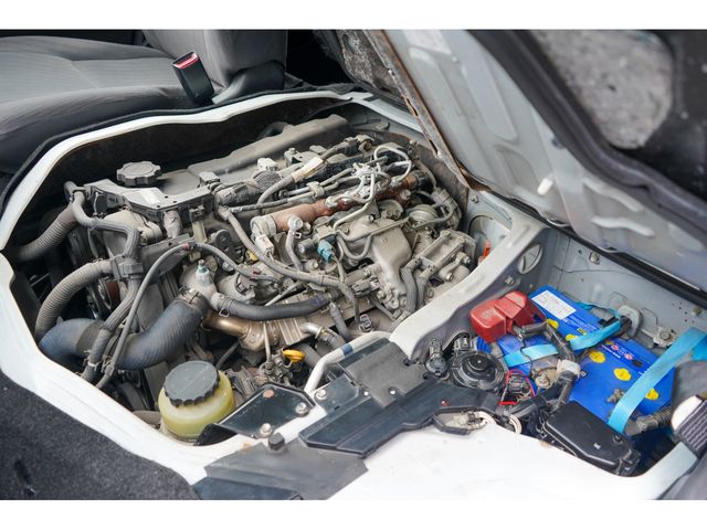 TOYOTA HIACE VAN 4WD 2011 Image 31