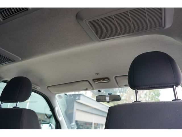 TOYOTA HIACE VAN 4WD 2011 Image 31