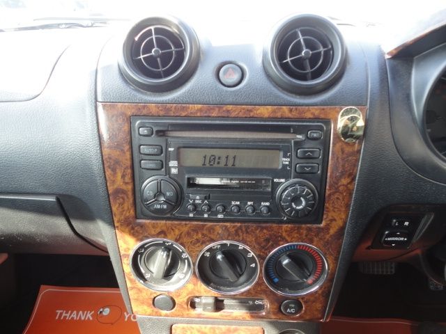 DAIHATSU COPEN 2003 Image 31