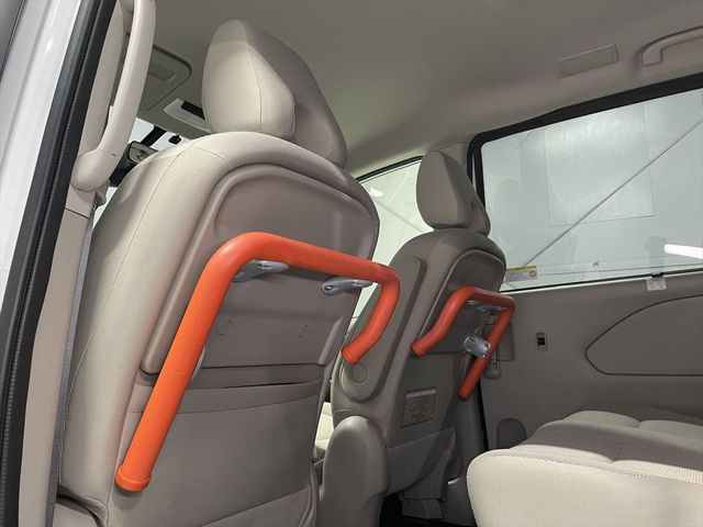 NISSAN SERENA  WG 2017 Image 31