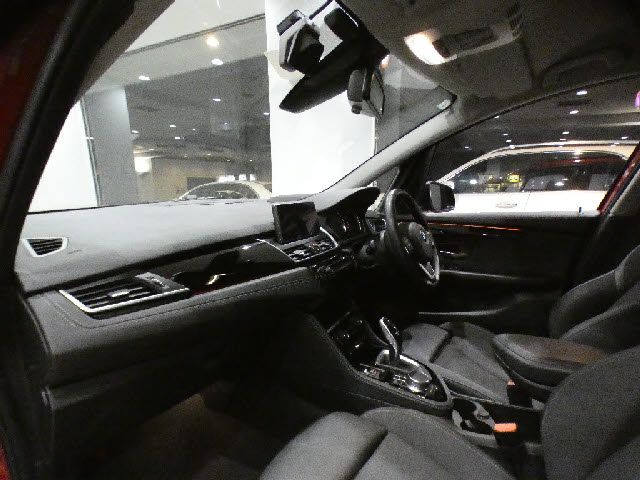 BMW 2SERIES GRAN TOU 2019 Image 31