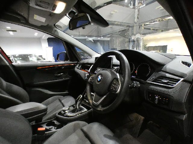 BMW 2SERIES GRAN TOU 2019 Image 31