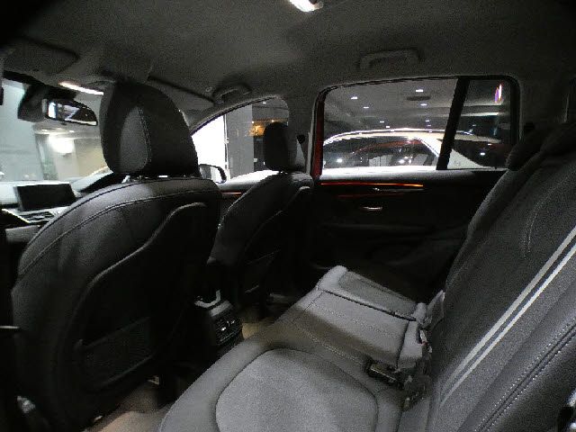 BMW 2SERIES GRAN TOU 2019 Image 31