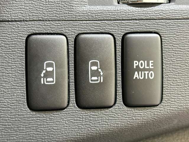 TOYOTA ISIS 2007 Image 31