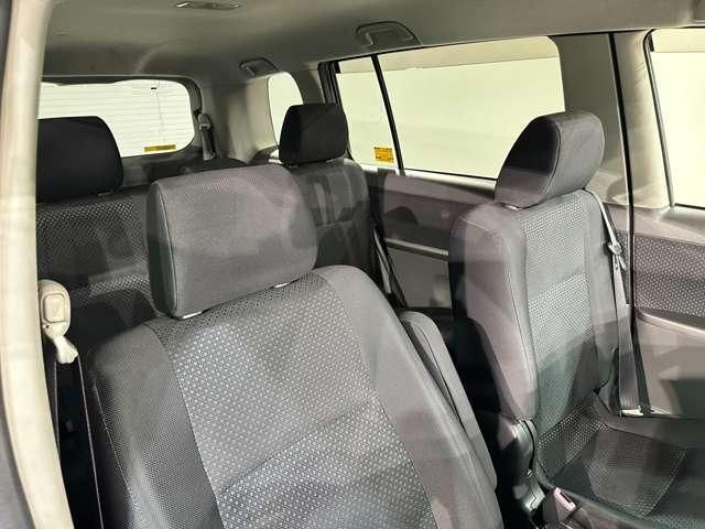 TOYOTA ISIS 2007 Image 31