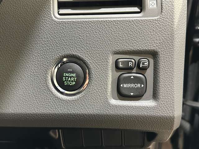 TOYOTA MARK X ZIO 2013 Image 31