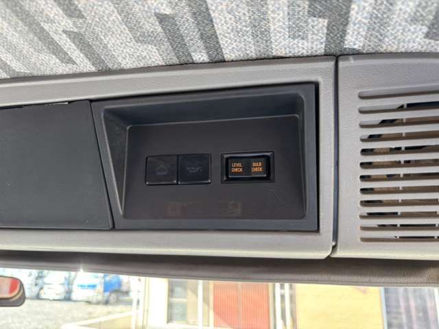 HINO RANGER 1992 Image 31